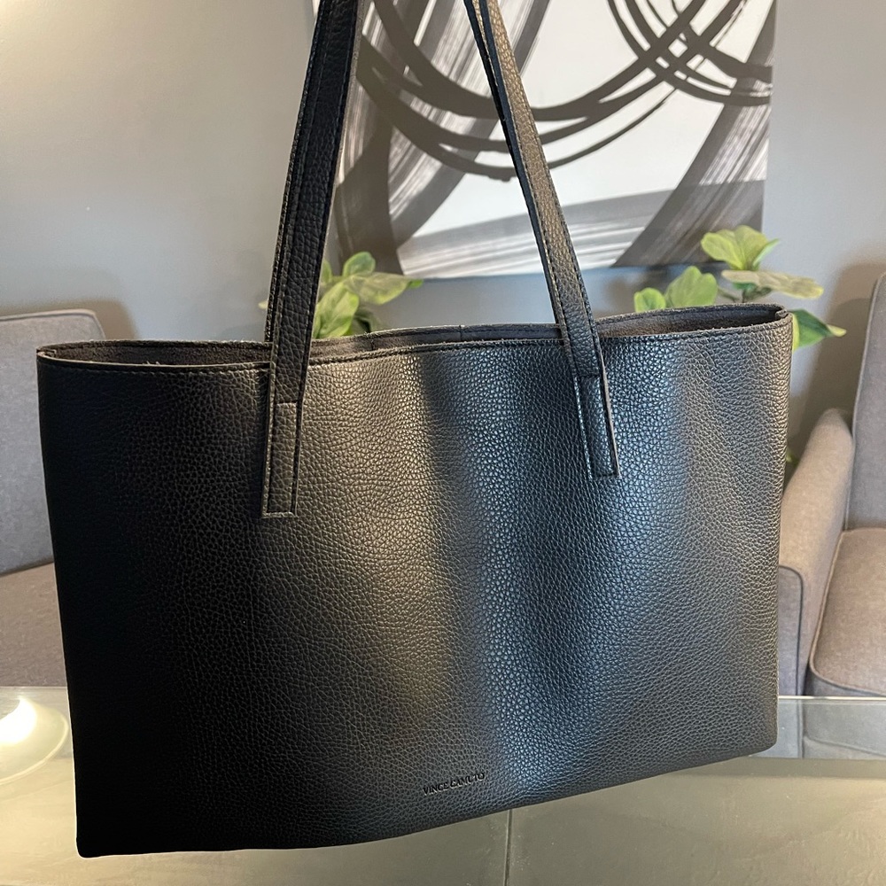 CLASSIC Vince Camuto Bag. Excellent Condition! SALE!